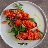 The Clique Bistro - Restaurant cu specific international